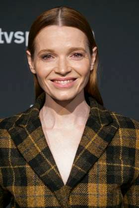 Karoline Herfurth, actress on the red carpet at the 47 Jupiter Award ceremony at Altonaer Kaispeicher on 10 April 2025 in Hamburg Hamburg Germany