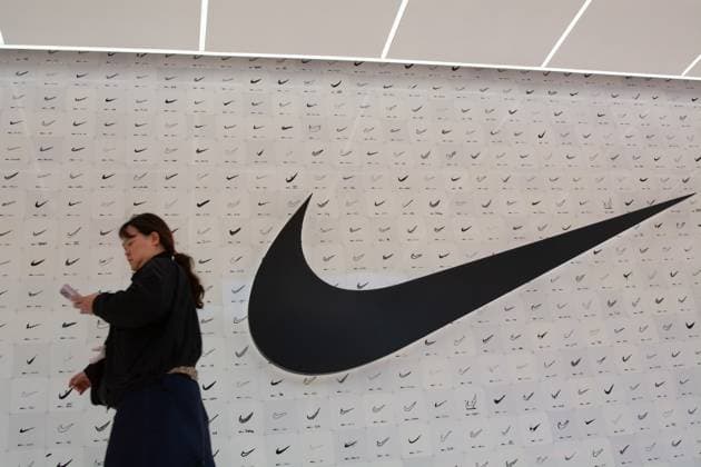 US Brand Storefront In Shanghai Amid Trade War Between China And US A general view of the Nike retail store front on Huaihai Road in Shanghai, China, on April 13, 2025, amid the trade war between China and the US. Shanghai China  Copyright: xYingxTangx originalFilename: tang-notitle250413_npUbv.jpg