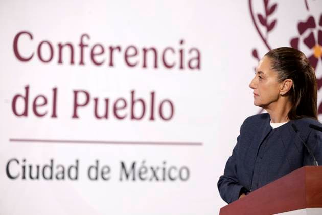 MexicoÃ¢â‚¬â ¢s President, Claudia Sheinbaum Pardo, speaks during a briefing conference at National Palace. on April 14, 2025 in Mexico City, Mexico. Mexico City Mexico - ZUMAe321 20250414_zia_e321_010 Copyright: xLuisxBarronx