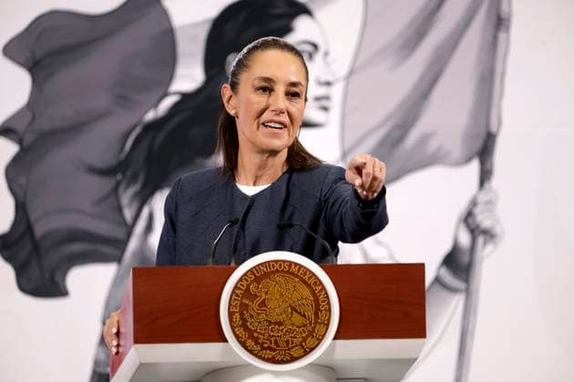 MexicoÃ¢â‚¬â ¢s President, Claudia Sheinbaum Pardo, speaks during a briefing conference at National Palace. on April 14, 2025 in Mexico City, Mexico. Mexico City Mexico - ZUMAe321 20250414_zia_e321_031 Copyright: xLuisxBarronx
