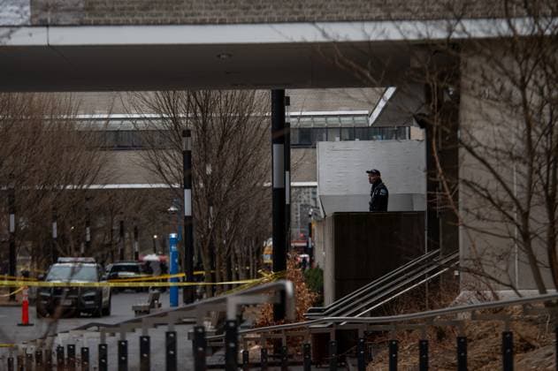 April 15, 2025, Toronto, On, Canada: Nelson Mandela Walk, where a car struck pedestrians on the Toronto Metropolitan University campus, is pictured in Toronto, on Tuesday, April 15, 2025. Toronto Canada  - ZUMAc35_ 20250415_zaf_c35_078 Copyright: xLauraxProctorx