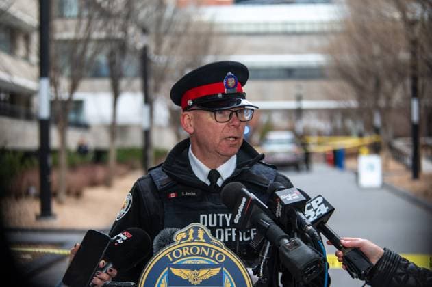 April 15, 2025, Toronto, On, Canada: Toronto Police Duty Inspector Todd Jocko speaks to media at Nelson Mandela Walk, where a car struck pedestrians on the Toronto Metropolitan University campus, in Toronto, on Tuesday, April 15, 2025. Toronto Canada  - ZUMAc35_ 20250415_zaf_c35_086 Copyright: xLauraxProctorx
