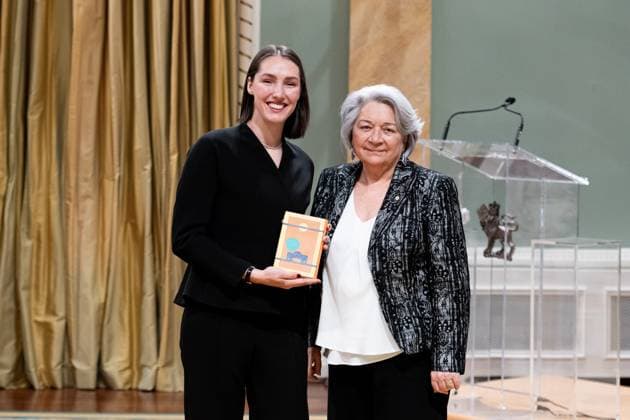April 17, 2025, Ottawa, On, Canada: Gov. Gen. Mary Simon, right, presents Florence-Agathe Dubv -Moreau with the Governor GeneralöÄÃ s Literary Award in Non-Ficiton for Hors jeu : Chronique culturelle et fv ministe sur löÄÃ industrie du sport professionnel during a ceremony at Rideau Hall in Ottawa, on Thursday, April 17, 2025. Ottawa Canada  - ZUMAc35_ 20250417_zaf_c35_049 Copyright: xSpencerxColbyx