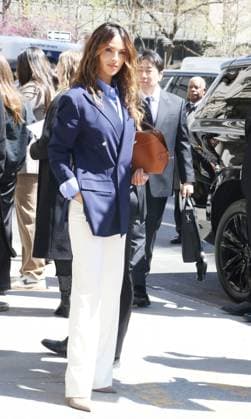 April 17, 2025 Eiza Gonzalez attend Ralph Lauren Collection 2025 Fall Show at Jack Shainman Gallery in New York. April 17, 2025 Copyright: xRW Mediapunchx