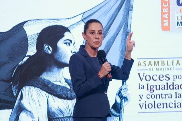Mexico s President Claudia Sheinbaum Pardo, speaks during a briefing conference about the election process of the judiciary and welfare programs at National Palace. on April 23, 2025 in Mexico City, Mexico. Mexico City Mexico - ZUMAe321 20250423_zia_e321_036 Copyright: xCarlosxSantiagox