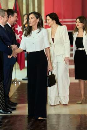 24-04-2025 Madrid Queen Letizia and president of the Community of Madrid Isabel Diaz Ayuso at the presentation of the 47th edition of the childrens and youth literature El Barco de Vapor and Gran Angular awards in Madrid. No Spain Â  Copyright: xPPEx