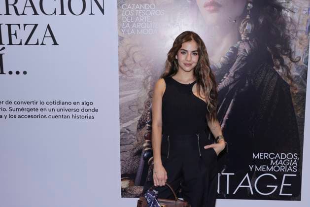 April 24, 2025, Mexico City, Ciudad de Mexico, Mexico: Ela Velden poses for photos during the opening ceremony for Espacio Vogue Mo xico at Four Seasons Hotel. on April 24, 2025 in Mexico City, Mexico. Mexico City Mexico - ZUMAe321 20250424_zea_e321_001 Copyright: xYamakxPereax