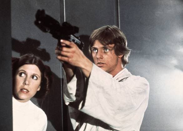 Star Wars: Episode IV - A New Hope (1977) - filmstill Star Wars: Episode IV - A New Hope (1977) Mark Hamill & Carrie Fisher - - - EDITORIAL USE ONLY Copyright: xCAP KFSx