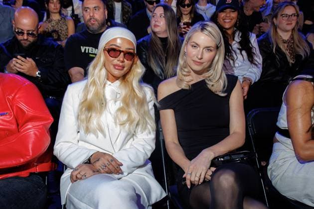 Fashion Show ABOUT YOU Fashionmania Loredana and Lena Gercke at the ABOUT YOU Fashionmania by AYFW at the Uber Eats Music Hall on 25 04 2025 in Berlin Copyright: xEventpressxKochanx