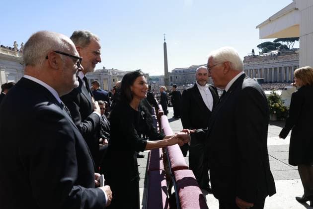 26-04-2025 King Felipe VI and Queen Letizia attend the funeral of Pope Francis in St. Peters Square at the Vatican. Â  Copyright: xPPEx