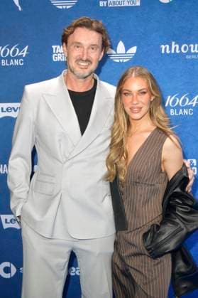 Alfred Enzensberger and Stephanie Davis at the ABOUT YOU Fashionmania by AYFW in the Uber Eats Music Hall Berlin, 25 04 2025 Foto:xM.xBehrensx xFuturexImagex about_you_5416