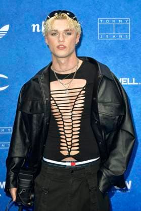 Aldin Zahirovic at the ABOUT YOU Fashionmania by AYFW in the Uber Eats Music Hall Berlin, 25 04 2025 Foto:xM.xBehrensx xFuturexImagex about_you_5419