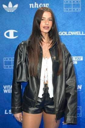 Barbara Ines at the ABOUT YOU Fashionmania by AYFW in the Uber Eats Music Hall Berlin, 25 04 2025 Foto:xM.xBehrensx xFuturexImagex about_you_5436