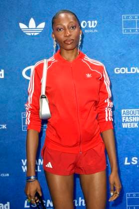 Toni Dreher Adenuga at the ABOUT YOU Fashionmania by AYFW in the Uber Eats Music Hall Berlin, 25 04 2025 Foto:xM.xBehrensx xFuturexImagex about_you_5457