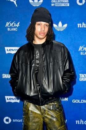 Chris Kalbitz at the ABOUT YOU Fashionmania by AYFW in the Uber Eats Music Hall Berlin, 25 04 2025 Foto:xM.xBehrensx xFuturexImagex about_you_5477