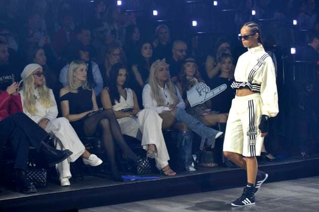 Model at the ABOUT YOU Fashionmania by AYFW in the Uber Eats Music Hall Berlin, 25 04 2025 Foto:xM.xBehrensx xFuturexImagex about_you_5570