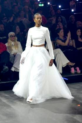 Model at the ABOUT YOU Fashionmania by AYFW in the Uber Eats Music Hall Berlin, 25 04 2025 Foto:xM.xBehrensx xFuturexImagex about_you_5572