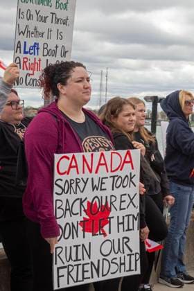 April 26, 2025, Detroit, Michigan, USA: Detroit, Michigan USA - 26 April 2025 - A Bridging Our Friendship rally on the banks of the Detroit River pushes back at the anti-Canada attitude of the Trump Administration. A similar rally took place acress the river in Windsor, Ontario, and at other border crossings in Michigan and Ontario. Detroit USA - ZUMAw66_ 20250426_zaf_w66_013 Copyright: xJimxWestx