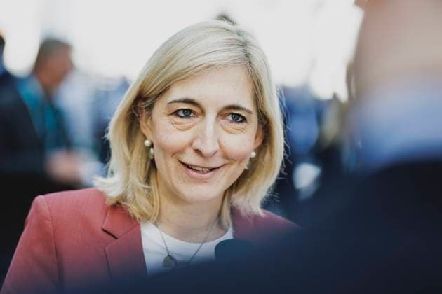 News Bilder des Tages Nina Warken (CDU), designierte Bundesministerin fuer Gesundheit, aufgenommen im Rahmen des Bundesausschusses der CDU in Berlin, 28.04.2025. Der Bundesausschuss soll dem Koalitionsvertrag seitens der CDU zustimmen. Berlin Deutschland *** Nina Warken CDU , designated Federal Minister for Health, recorded at the CDU Federal Committee in Berlin, 28 04 2025 The Federal Committee is to approve the coalition agreement on the part of the CDU Berlin Germany Copyright: xFlorianxGaertnerx