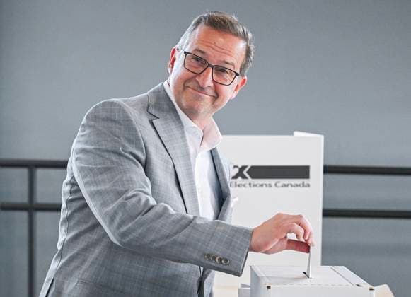 April 28, 2025, Chambly, Pq, Canada: Bloc Quebecois leader Yves-Francois Blanchet votes on federal election day in Chambly, Que., Monday, April 28, 2025. Chambly Canada  - ZUMAc35_ 20250428_zaf_c35_005 Copyright: xGrahamxHughesx