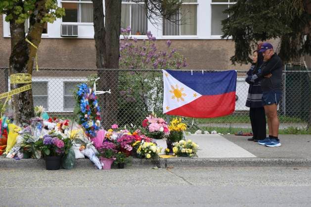 April 28, 2025, Vancouver, Vancouver, Bc, Canada: A flower memorial is seen near the scene where a car drove into a crowd of people during the Lapu Lapu Festival on April 27, 2025, in Vancouver, Canada. Police said a 30-year-old man drove his car into a crowd at a Filipino street festival, killing at least eleven people and injuring multiple others. ( ) Vancouver Canada - ZUMAp175 1061483006st Copyright: xTomazxJr Pximagesx