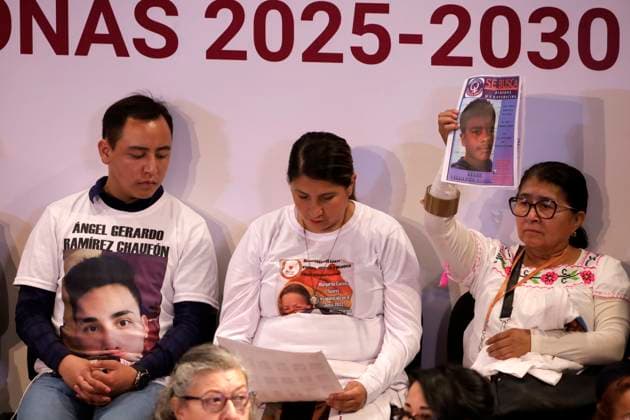 Strategy for Searching and Locating People Presentation Relatives of missing victims in Mexico during the presentation of the Mexico City Strategy for Searching and Locating People 2025-2030, at the Colegio de San Ildefonso. on April 28, 2025 in Mexico City, Mexico. (Photo by Luis Barron Eyepix Group) Copyright: xLuisxBarron xEyepixxGroupx LB_28042025_153701