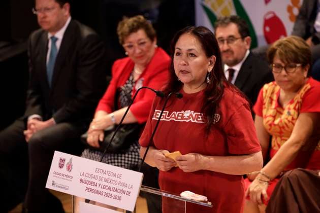 Strategy for Searching and Locating People Presentation Valentina Peralta, member of the collective Red Eslabones for Human Rights, speaks during the presentation of the Mexico City Strategy for Searching and Locating People 2025-2030, at the Colegio de San Ildefonso. on April 28, 2025 in Mexico City, Mexico. (Photo by Luis Barron Eyepix Group) Copyright: xLuisxBarron xEyepixxGroupx LB_28042025_153722