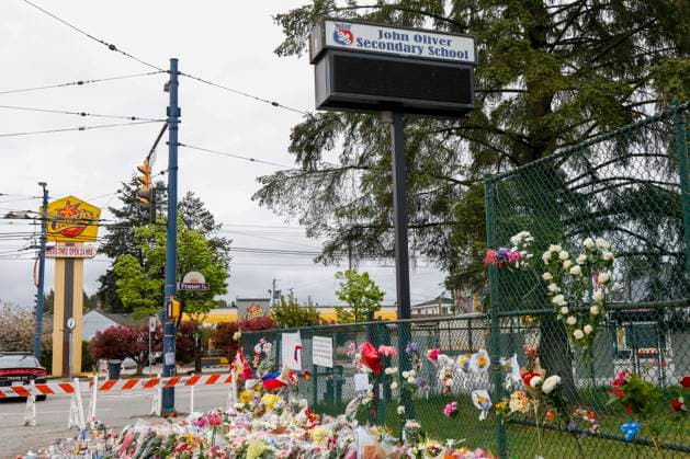 Tragic Car Incident at Vancouver Filipino Festival Kills 11 - Canada A flower memorial is seen near the scene where a car drove into a crowd of people during the Lapu Lapu Festival on April 27, 2025, in Vancouver, Canada. Police said a 30-year-old man drove his car into a crowd at a Filipino street festival, killing at least eleven people and injuring multiple others. Photo by Tomaz Jr Pximages ABACAPRESS.COM Vancouver Vancouver, BC Canada  Copyright: xPXxImages ABACAx