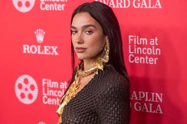 50th chaplin award gala (new) 50th chaplin award gala. April 28, 2025, new york, new york, usa: dua lipa attends the 50th chaplin award gala at alice tully hall at lincoln center on april 28, 2025 in new york city. (credit: m10s thenews2) (Foto: M10s Thenews2 imago images) 50th chaplin award gala  Copyright: xRonxAdarx