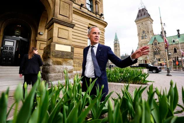 April 29, 2025, Ottawa, Canada: Canadian Prime Minister MARK CARNEY arrives at the Office of the Prime Minister and Privy Council, the morning after the Liberal Party won the Canadian federal election, in Ottawa. Ottawa Canada  - ZUMAc35_ 20250429_zaf_c35_021 Copyright: xJustinxTangx
