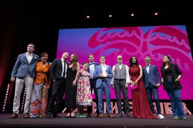 Cannes International Series Festival Canneseries, Preisverleihung Prizes Ceremony of The 8th Canneseries Festival - Cannes ‘BEST DOCUSERIES’ prize for ‘The Agent - Life and lies of my father’ during the Prizes ceremony of the 8th Canneseries Festival, in Cannes. Cannes, France on April 29, 2025. Photo by Shootpix ABACAPRESS.COM Cannes Provence-Alpes-Cote d Azur France  Copyright: xShootpix ABACAx