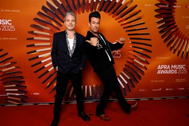 APRA MUSIC AWARDS 2025, Joel Quartermain and Kavyen Temperley of Eskimo Joe pose for a photo during the 2025 APRA Music Awards at Melbourne Town Hall in Melbourne, Wednesday, April 30, 2025. ( NO ARCHIVING MELBOURNE VICTORIA AUSTRALIA  Copyright: xCONxCHRONISx 20250430188298678097