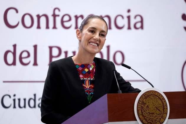 MexicoÃ¢â‚¬â ¢s President Claudia Sheinbaum Pardo, speaks during a briefing conference about Banking Fund for Savings Protection (Fobaproa) at National Palace. on March 1, 2025 in Mexico City, Mexico. Mexico City Mexico - ZUMAe321 20250501_zia_e321_024 Copyright: xLuisxBarronx