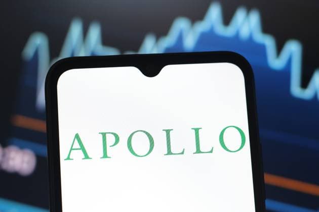 Digital Companies in Canada - 02 May 2025 In this photo illustration, the Apollo Global Management logo is seen displayed on a smartphone screen. Canada Copyright: xThomasxFullerx xSOPAxImagesx TFSPI_02052025-7037