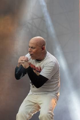 SÃO PAULO, SP - 02.05.2025: BANGERS OPEN AIR 2025 - The band Armored Saint performs this Friday (02) during the first day of the Bangers Open Air festival held in São Paulo at Memorial da América Latina, west of the capital, between May 2nd and 4th, 2025. x2730742x  EmersonxSantos