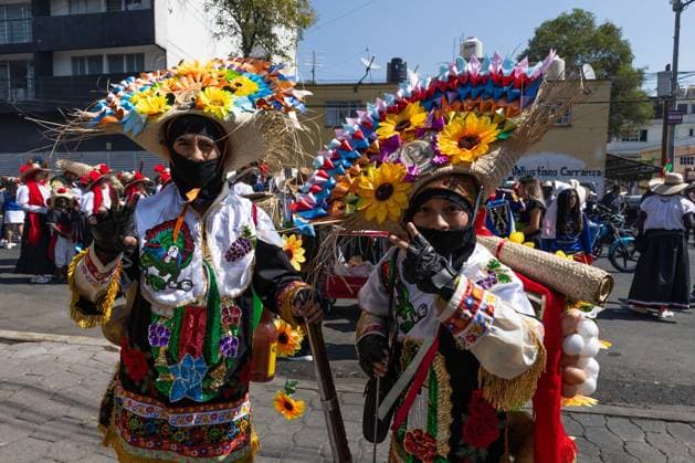 May 5, 2025, Mexico City, Mexico: To commemorate the 163rd anniversary of the Battle of Puebla, in which the Mexican army defeated the French in 1862, a civic reenactment was held in the PeoÂ±oÂ³n de los BaoÂ±os neighborhood. Mexico City Mexico - ZUMAl178 20250505_znp_l178_019 Copyright: xCristianxLeyvax