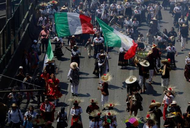 163rd Anniversary Of The Battle Of Puebla In Mexico The Zacapoaxtlas army of Mexico represents during the commemoration of the 163rd Anniversary of the Battle of Puebla in Mexico City, Mexico, at the Penon de los Banos, an event that marks the history of Mexico on May 5, 1862, when the liberal troops under the command of General Ignacio Zaragoza defeat the French army led by Napoleon III and the Second French Empire, led by Charles Ferdinand Latrille. On May 5, 2025. Mexico City Mexico City Mexico  Copyright: xGerardoxVieyrax originalFilename: vieyra-notitle250505_npJxE.jpg