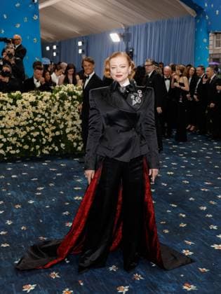 Sarah Snook arrives on the red carpet at the 2025 Met Gala celebrating the opening of Superfine: Tailoring Black Style at The Metropolitan Museum of Art on Monday, May 5, 2025 in New York City.  NYP20250505539 JOHNxANGELILLO