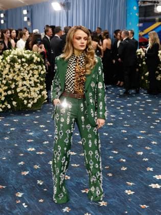 Joey King arrives on the red carpet at the 2025 Met Gala celebrating the opening of Superfine: Tailoring Black Style at The Metropolitan Museum of Art on Monday, May 5, 2025 in New York City.  NYP20250505553 JOHNxANGELILLO