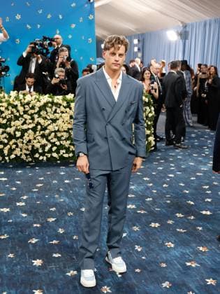 Joe Burrow arrives on the red carpet at the 2025 Met Gala celebrating the opening of Superfine: Tailoring Black Style at The Metropolitan Museum of Art on Monday, May 5, 2025 in New York City.  NYP20250505557 JOHNxANGELILLO