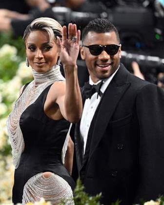 Ciara and Russell Wilson arriving at the Met Gala 2025 in New York City Featuring: ciara, Russell Wilson Where: New York City, New York, United States When: 05 May 2025 Credit: Elder Ordonez INSTARimages EDITORIAL USE ONLY. NOT FOR USE BY NEWSPAPERS BASED IN THE UK. Copyright: xx instar54719552