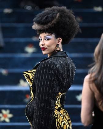 Doja Cat arriving at the Met Gala 2025 in New York City Featuring: Doja Cat Where: New York City, New York, United States When: 05 May 2025 Credit: Elder Ordonez INSTARimages EDITORIAL USE ONLY. NOT FOR USE BY NEWSPAPERS BASED IN THE UK. Copyright: xx instar54719564