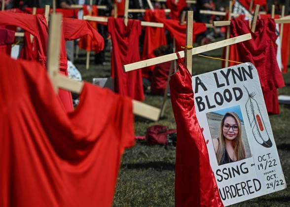 Edmonton Marks Red Dress Day To Honour Missing And Murdered Indigenous Women And Girls EDMONTON, CANADA MAY 5: A symbolic memorial of wooden crosses and red dresses, honouring missing and murdered Indigenous women and girls (MMIWG), outside the Alberta Legislature in Edmonton on May 5, 2025. Red Dress Day is an annual event initiated by the REDress Project to honour the lives of MMIWG across Canada, first observed on May 5, 2010. Edmonton Canada  Copyright: xArturxWidakx originalFilename: widak-edmonton250505_nppyn.jpg