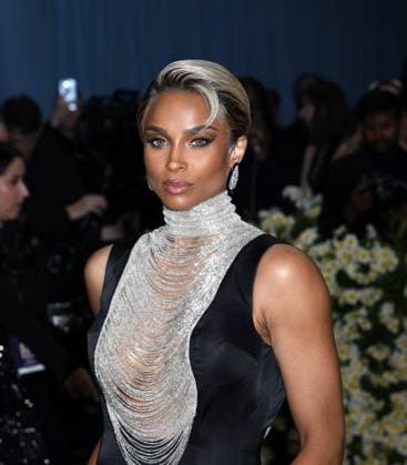 May 5, 2025, New York, Ny, United States: Ciara attends the 2025 Met Gala Celebrating Superfine: Tailoring Black Style at Metropolitan Museum of Art in New York. May 5, 2025. New York United States - ZUMAp281 20250505_zea_p281_254 Copyright: xPhotoxImagexPressx