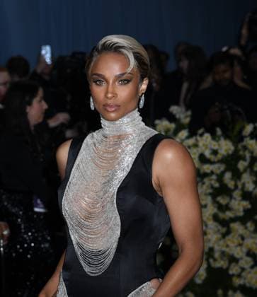 May 5, 2025, New York, Ny, United States: Ciara attends the 2025 Met Gala Celebrating Superfine: Tailoring Black Style at Metropolitan Museum of Art in New York. May 5, 2025. New York United States - ZUMAp281 20250505_zea_p281_259 Copyright: xPhotoxImagexPressx