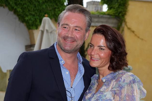 Europa Park Eagles Charity Golfcup 2025 Singer Sasha with wife Julia Röntgen Europa Park Eagles Charity Golfcup 2025 on 05 05 2025 Hotel Colosseo, Rust, Baden Württemberg, Germany
