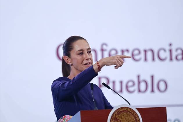 Mexico™s President Claudia Sheinbaum Holds Briefing Mexico™s President Claudia Sheinbaum Pardo speaking during a briefing conference about the progress of road infrastructure in the country at the National Palace. on May 7, 2025 in Mexico City, Mexico. (Photo by Carlos Santiago Eyepix Group) Copyright: xCarlosxSantiago xEyepixxGroupx CS_07052025_154918