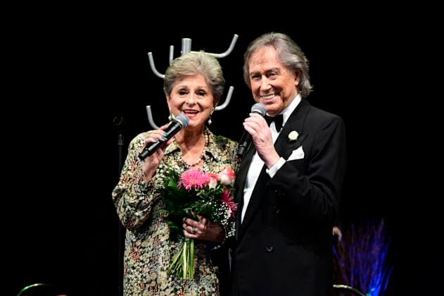 Entertainment Themen der Woche KW19 Dagmar Frederic und Bert Beel bei einem Konzert der Show Nein, ich bereue nichts! im Laußnitzer Hof. Laußnitz, 07.05.2025 *** Dagmar Frederic and Bert Beel at a concert of the show Nein, ich bereue nichts im Laußnitzer Hof Laußnitz, 07 05 2025 Foto:xM.xWehnertx xFuturexImagex frederic_5521