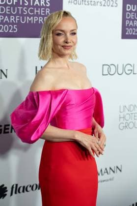 Janin ULLMANN, presenter, at the DUFTSTARS 2025 German Perfume Award Presentation of the German Perfume Award DUFTSTARS by the Fragrance Foundation on 08 05 2025, Rheinterrassen, Duesseldorf