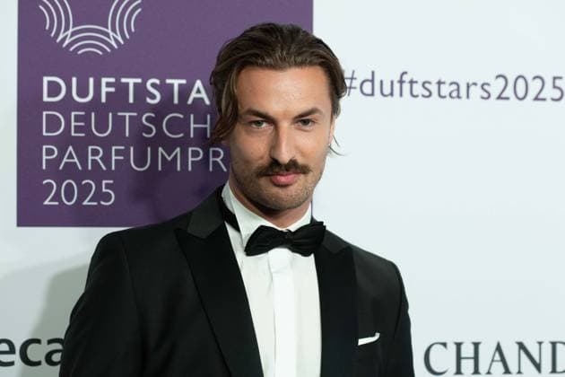 Nicolas PUSCHMANN, portrait, portrait, cropped single image, single motif, at the DUFTSTARS 2025 German Perfume Award Presentation of the German Perfume Award DUFTSTARS by the Fragrance Foundation on 08 05 2025, Rheinterrassen, Duesseldorf